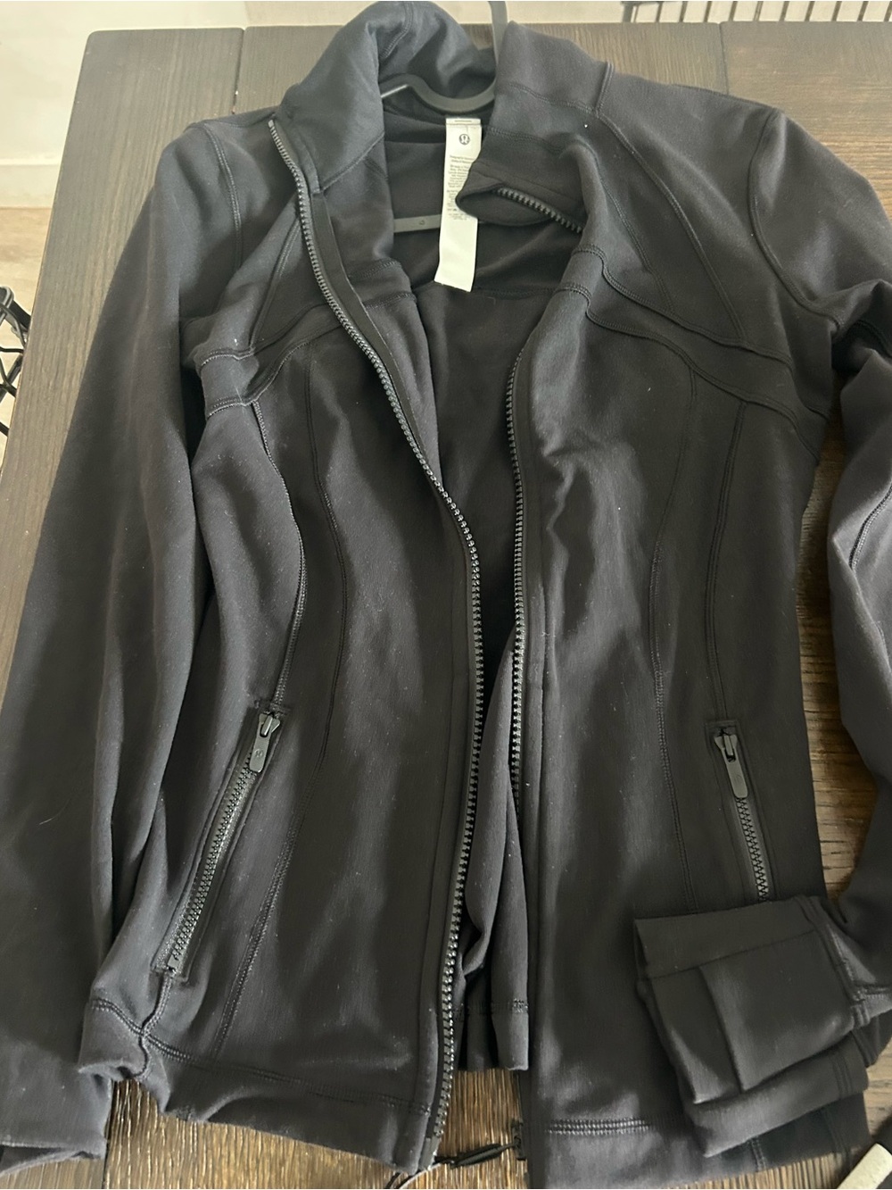Lululemon define jacket size 4